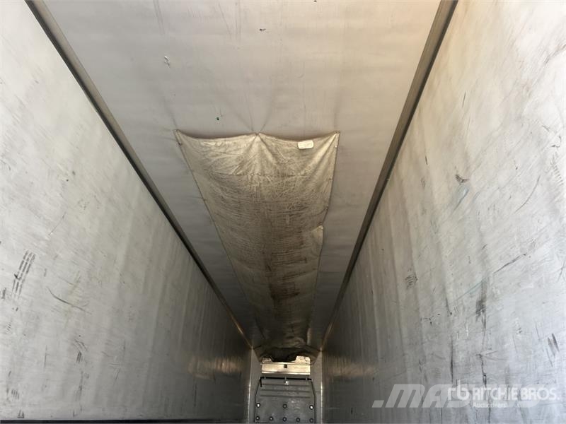 Utility VS2RA 53 ft x 102 in T/A Refrigerated Trailer Puspriekabės su izoterminiu kėbulu