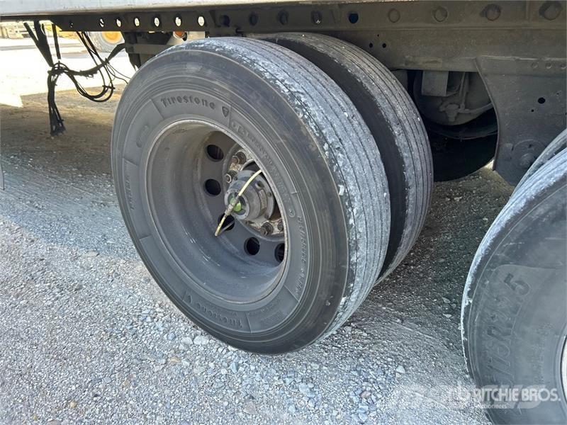 Utility VS2RA 53 ft x 102 in T/A Refrigerated Trailer Külmikpoolhaagised