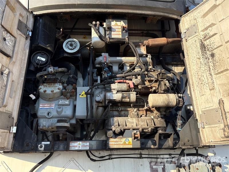 Utility VS2RAP 53 ft x 102 in T/A Refrigerated Trailer نصف مقطورات بدرجة حرارة قابلة للضبط
