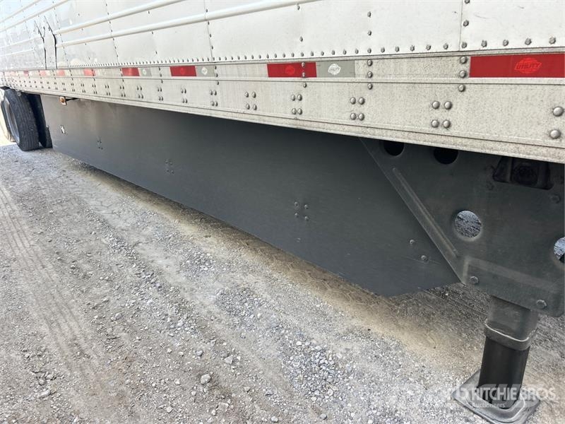Utility VS2RAP 53 ft x 102 in T/A Refrigerated Trailer 保温半挂车