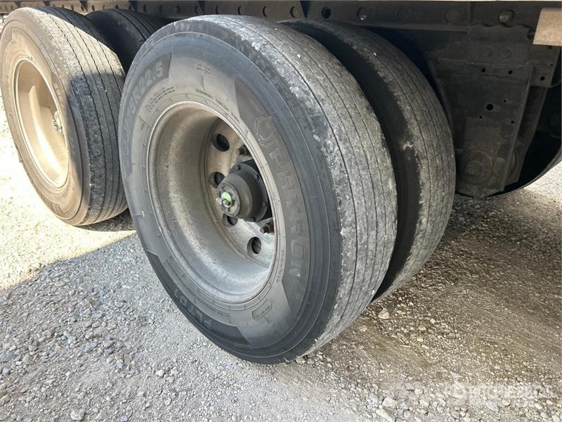 Utility VS2RAP 53 ft x 102 in T/A Refrigerated Trailer 保温半挂车
