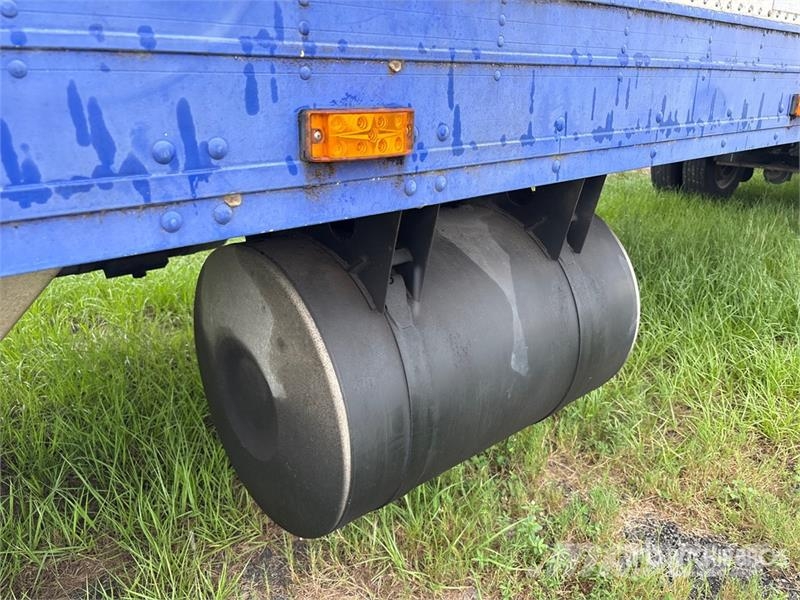 Utility VS2RS 48 ft x 102 in T/A Refrigerated Trailer 控溫式半拖車