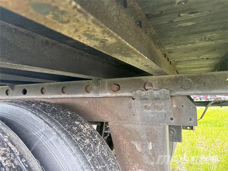 Utility VSA2DX 53 ft x 102 in T/A Van Trailer Furgoonhaagised