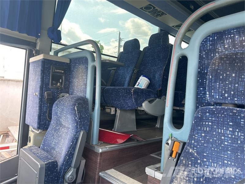 Van Hool 6x4 Bus Mikroautobusi