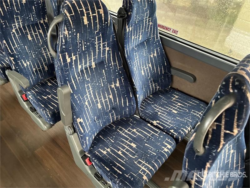 Van Hool Transit Bus T2100 6x2 60-Seat Coach Туристичні автобуси