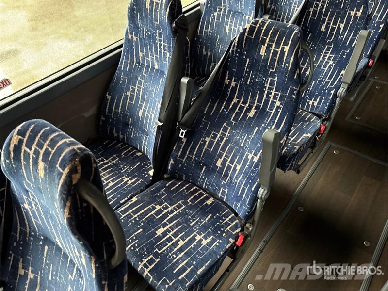 Van Hool Transit Bus T2100 6x2 60-Seat Coach Туристичні автобуси