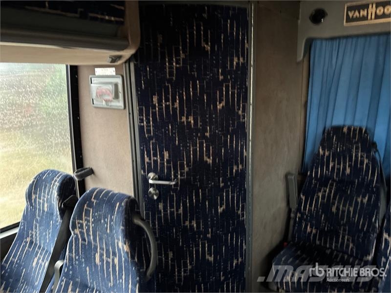 Van Hool Transit Bus T2100 6x2 60-Seat Coach Туристичні автобуси