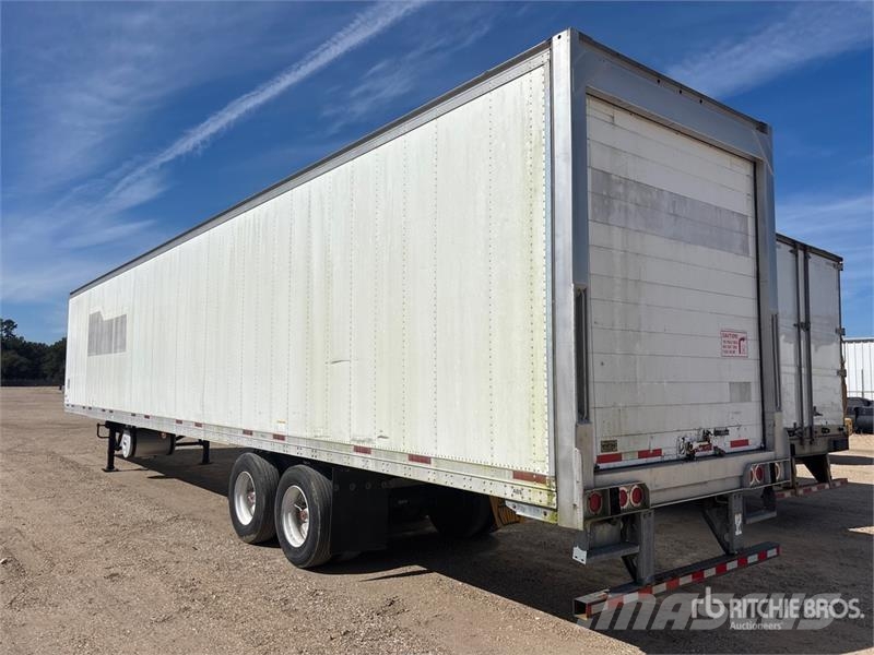 Vanguard R8000B 53 ft x 102 in T/A Refrigerated Trailer Hűtős félpótkocsik