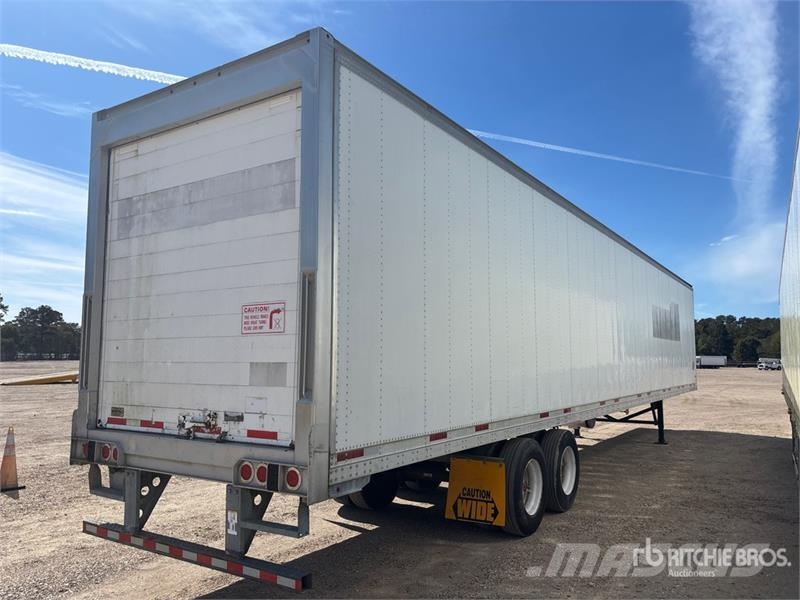 Vanguard R8000B 53 ft x 102 in T/A Refrigerated Trailer Hűtős félpótkocsik