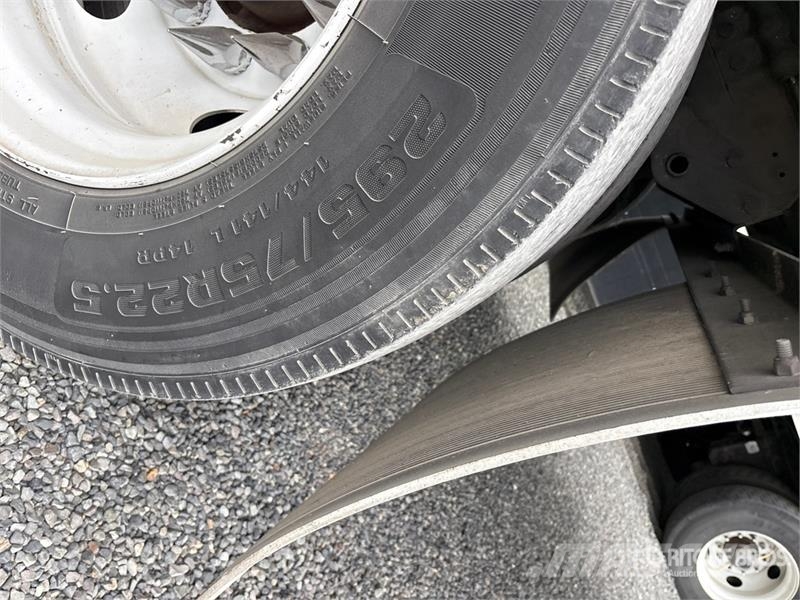 Vanguard REM VXP 53 53 ft x 102 in T/A Van Trailer Anhänger-Kastenaufbau