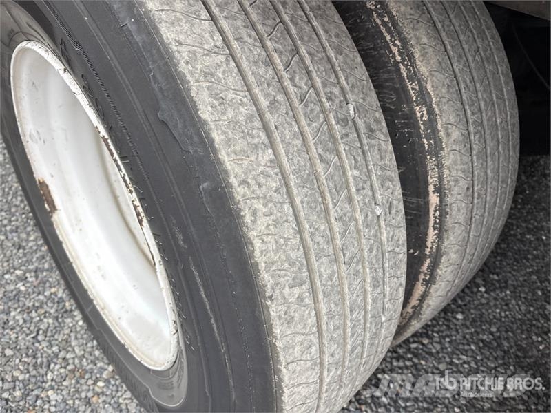 Vanguard REM VXP 53 53 ft x 102 in T/A Van Trailer Anhänger-Kastenaufbau