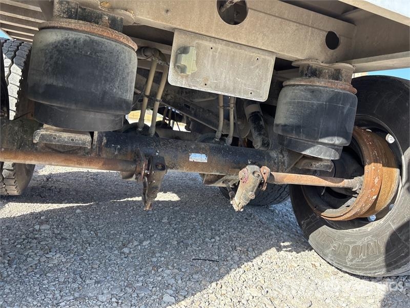 Vantage 39 ft T/A Aluminum Quarter Frame End Dump Trailer Bañera