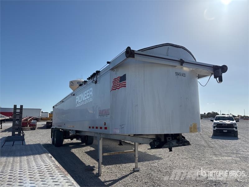 Vantage 39 ft T/A Aluminum Quarter Frame End Dump Trailer Bañera