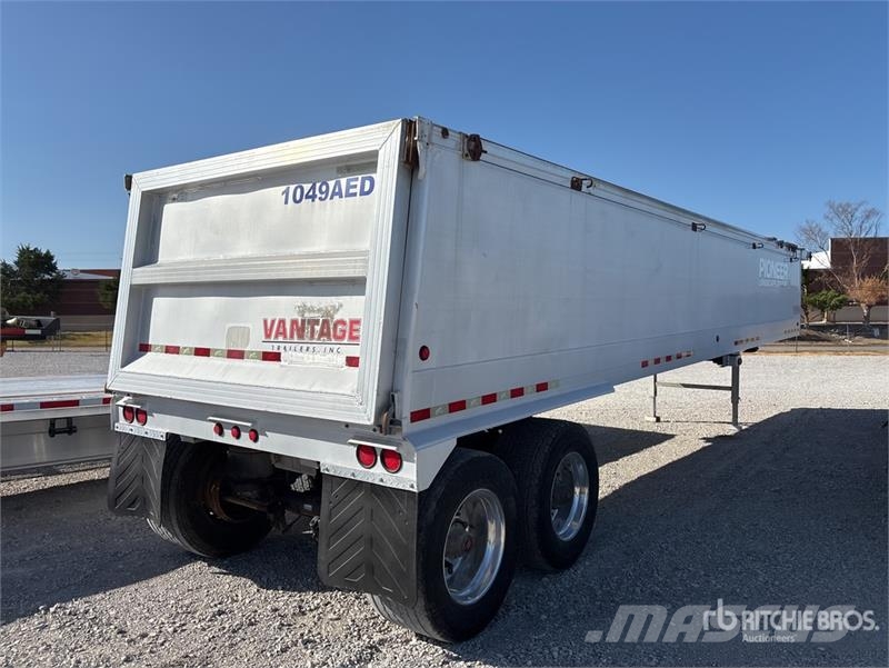 Vantage 39 ft T/A Aluminum Quarter Frame End Dump Trailer Bañera