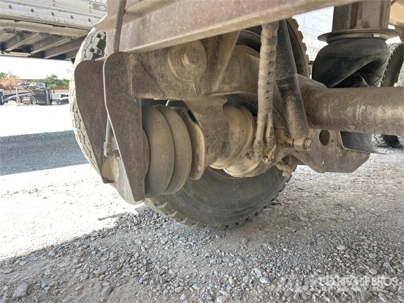 Vantage S-90 28 ft T/A Aluminum End Dump Trailer Kipper