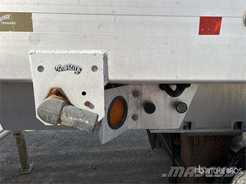 Vantage S-90 28 ft T/A Aluminum End Dump Trailer Bañera