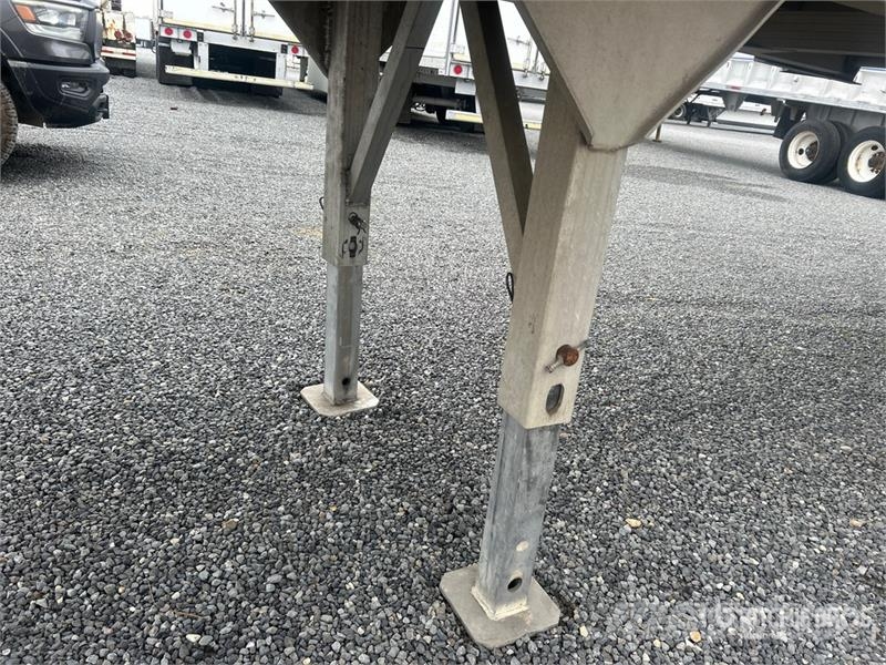 Vantage T-76-SS 38 ft T/A End Dump Trailer مقطورات قلابة