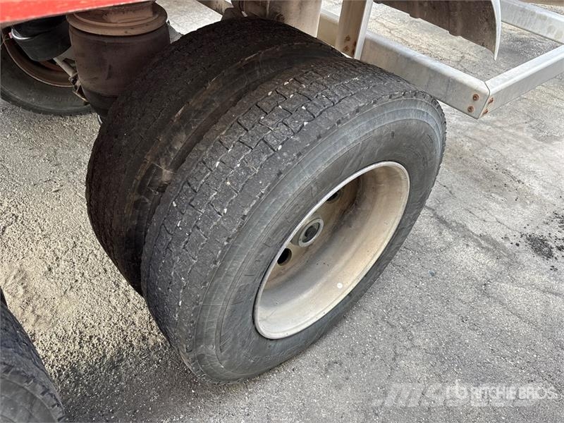 Vantage VC-8400 8400 gal T/A Tanker Trailer Cisterna