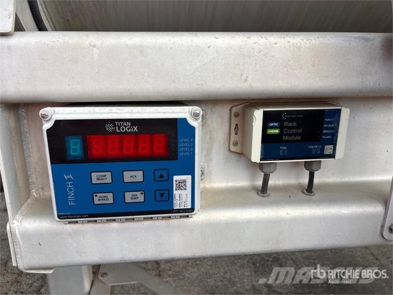 Vantage VC-8400 8400 gal T/A Tanker Trailer Cisterna