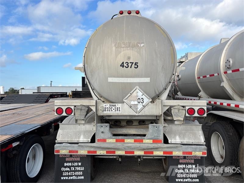 Vantage VC-8400 8400 gal T/A Tanker Trailer Cisterna