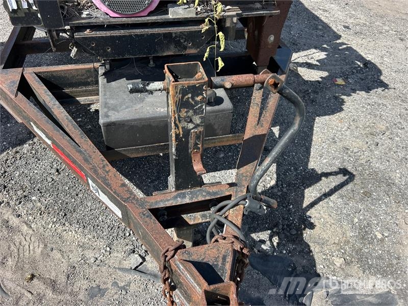 Vermeer 1200 gal T/A Vacuum Excavation Unit Accesorios y repuestos para equipo de perforación