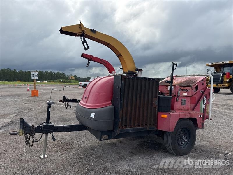 Vermeer 1500 Tow-Behind Tow Behind Wood Chipper Дробилки древесины