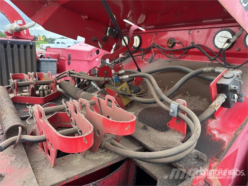 Vermeer 1500 Tow-Behind Tow Behind Wood Chipper Дробилки древесины