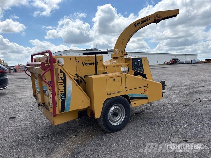 Vermeer BC1000 Wood chippers
