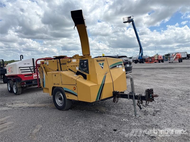 Vermeer BC1000 Wood chippers