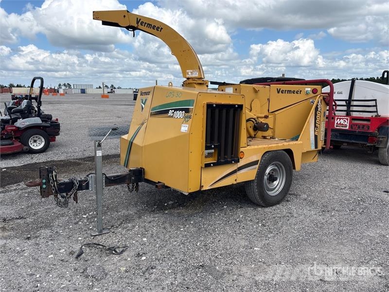 Vermeer BC1000 Wood chippers