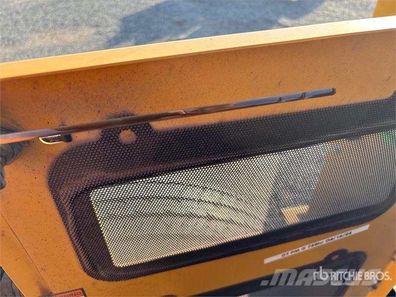 Vermeer BC1000XL Tow-Behind Wood Chipper Drobilice drva / čiperi