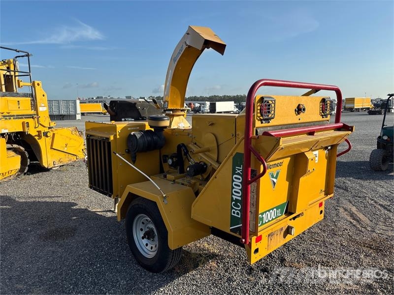 Vermeer BC1000XL Tow-Behind Wood Chipper Drobilice drva / čiperi