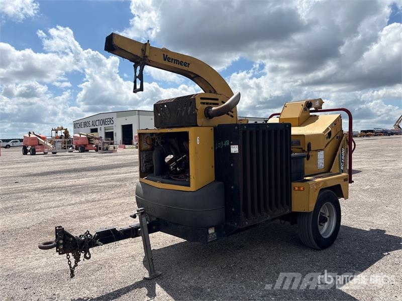 Vermeer BC1500 Wood chippers