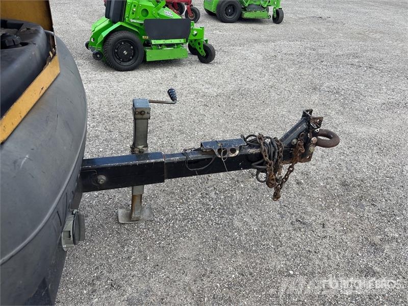 Vermeer BC1500 Wood chippers