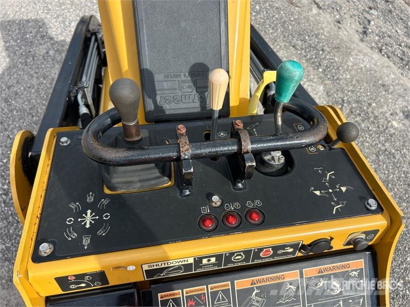 Vermeer Compact Track Loader Šmykom riadené nakladače