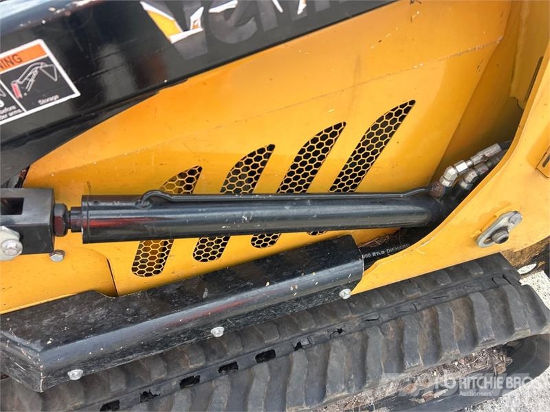 Vermeer Compact Track Loader Šmykom riadené nakladače