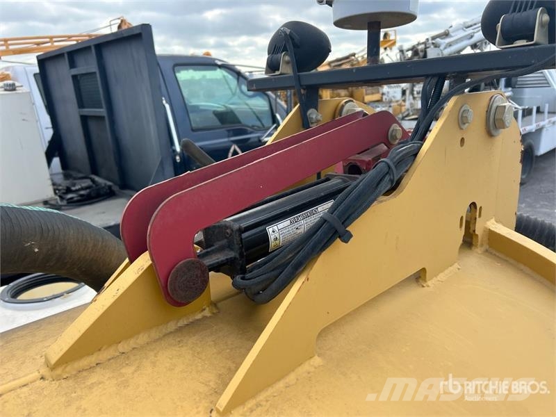 Vermeer CV 573 GT T/A Vacuum Excavation Unit Oprema i rezervni dijelovi za bušenje