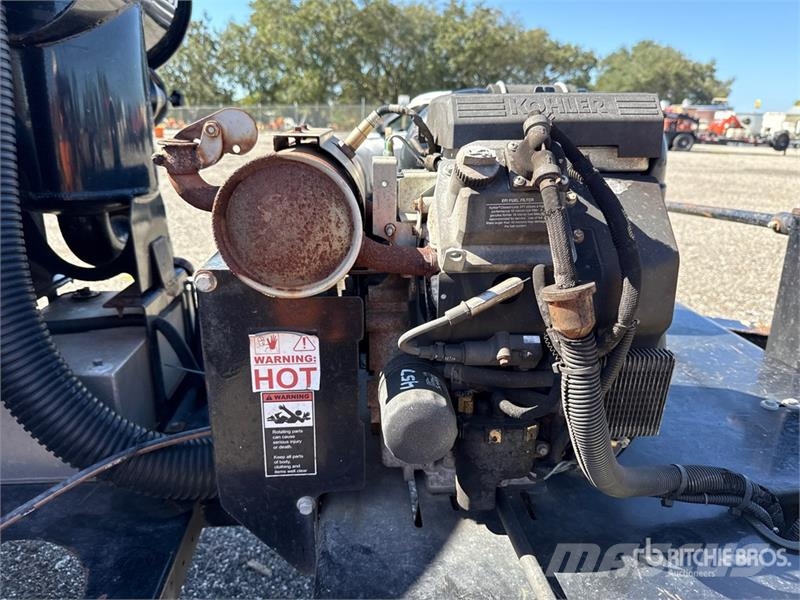 Vermeer CV1273GT 1200 gal T/A Vacuum Excavation Unit Acessórios e peças de equipamento de perfuração
