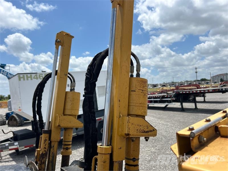 Vermeer D10X15III Directional Drill w/ Lucon 8T152FCBW Tra Oprema za vodoravno smerno vrtanje