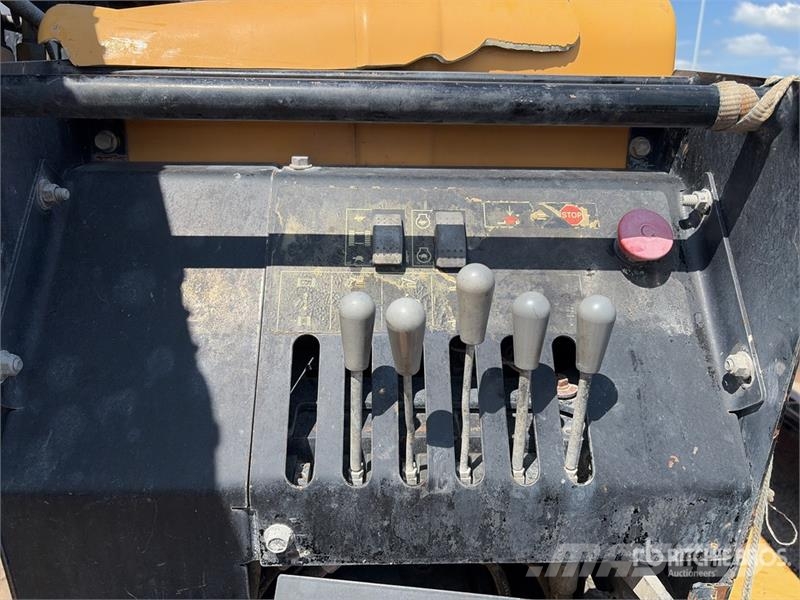 Vermeer DX20x22II Directional Drill w/ Belshe Industries B Horizontal drilling rigs