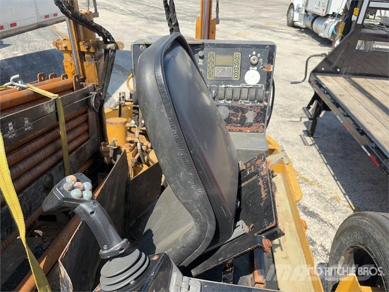 Vermeer DX20x22II Directional Drill w/ Belshe Industries B Horizontal drilling rigs