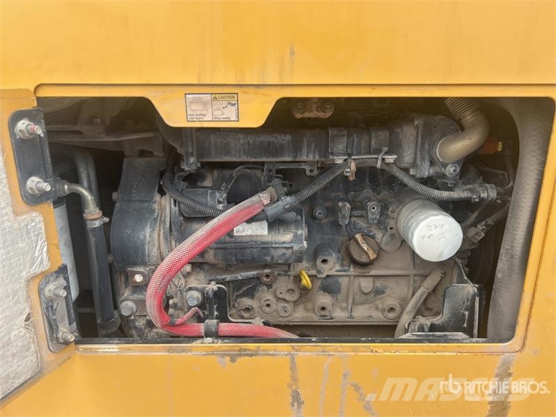 Vermeer PD10R Crawler Mounted Post Driver Muut koneet