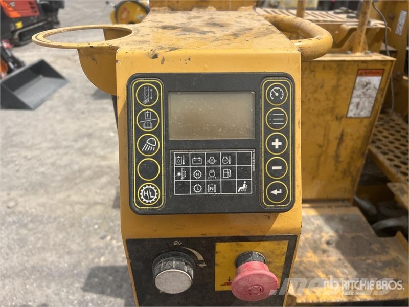 Vermeer PD10R Crawler Mounted Post Driver Muut koneet