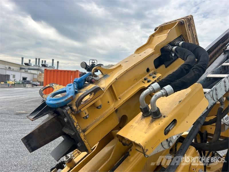 Vermeer PD10R Crawler Mounted Post Driver معدات البناء - غير ذلك