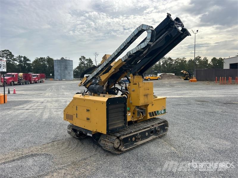 Vermeer PD10R Crawler Mounted Post Driver معدات البناء - غير ذلك