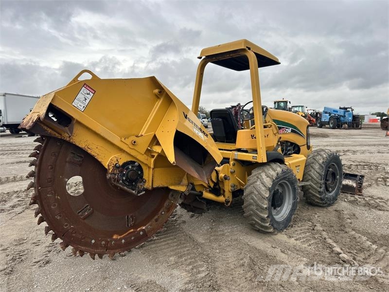 Vermeer RTX750 4x4 Trencher Trenchers