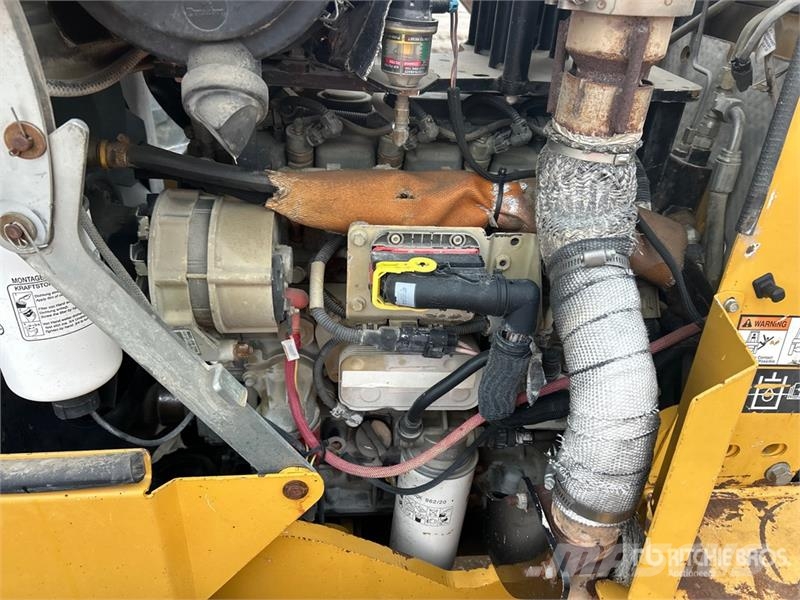 Vermeer RTX750 4x4 Trencher Trenchers