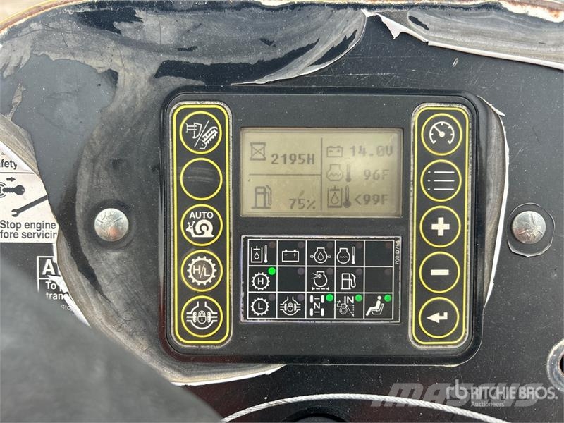 Vermeer RTX750 4x4 Trencher Trenchers