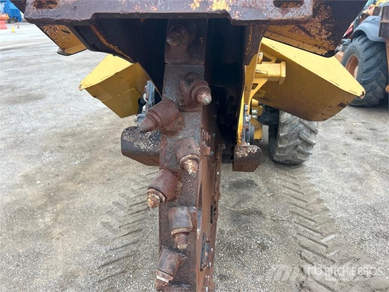 Vermeer RTX750 4x4 Trencher Trenchers