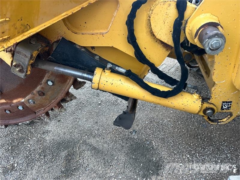 Vermeer RTX750 4x4 Trencher Trenchers